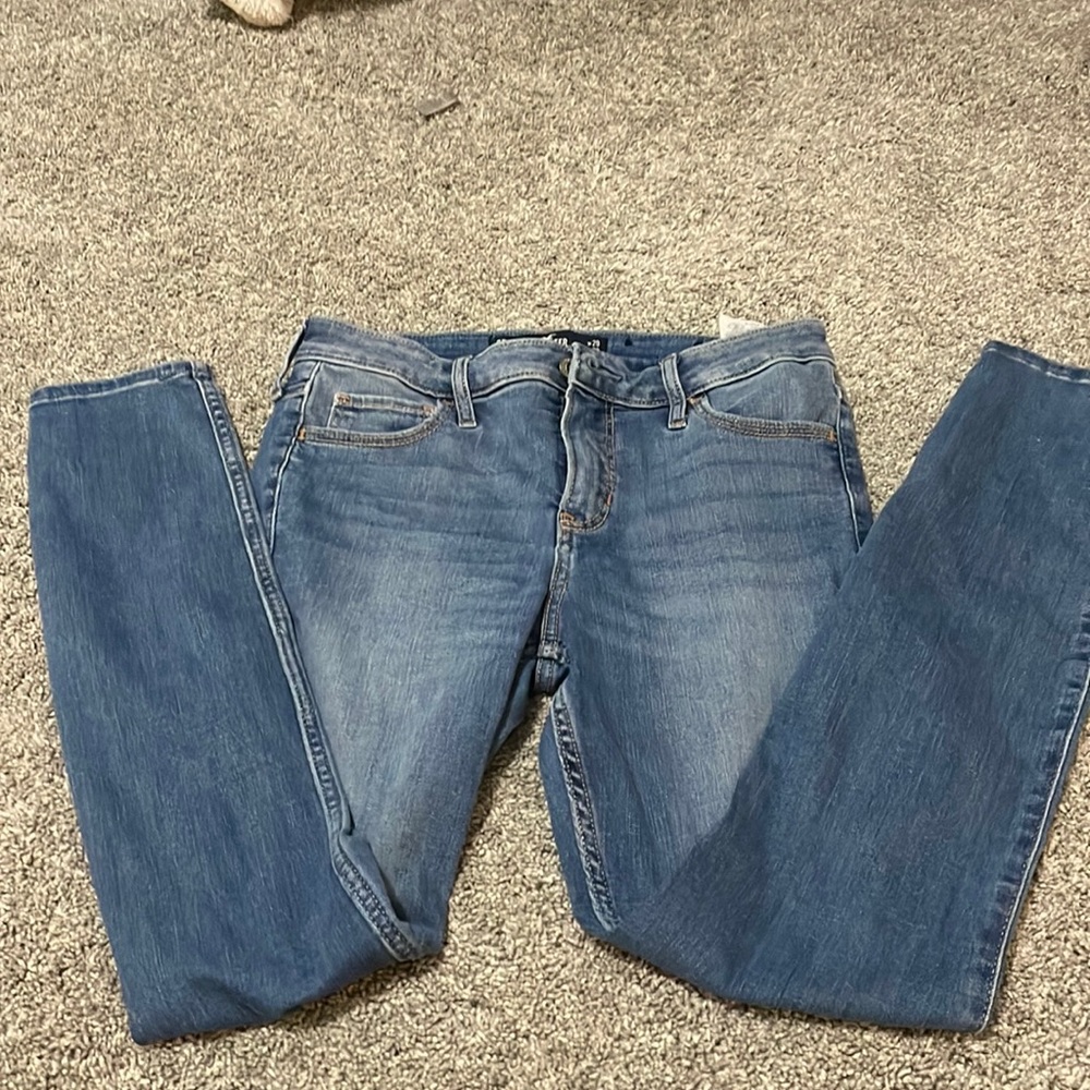 Hollister jeans